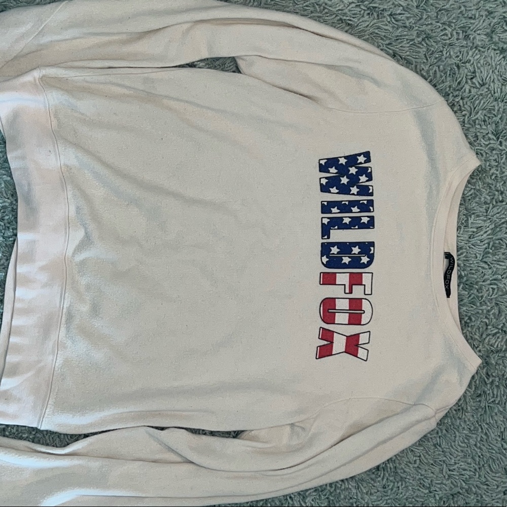 Wild fox USA sweatshirt